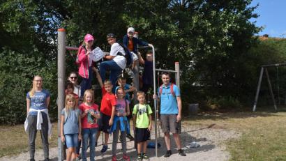 Bild: bey
Geocaching kommt bei den Mädchen und Buben gut an.