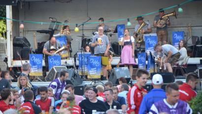 Bild: dob
Die Original Waidhauser Blasmusik übernimmt zum ersten Mal den musikalischen Auftakt beim 32. Altstadtfest der Spielvereinigung in Vohenstrauß.