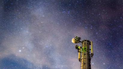 Bild: Matthias Kunz
Sterne über einem Funkturm bei Fuchsmühl.