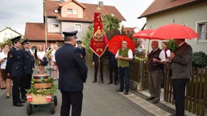 Bild: bnr
Vorstand Hans Zeitler trug seine Bitte um Übernahme der Schirmherrschaft an Bürgermeister Richard Tischler, Altbürgermeister Albert Maier und Landrat Thomas Ebeling heran.