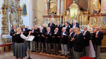 Bild: mma
Saskia Krügelstein leitete das Mariensingen des MGV Traßlberg