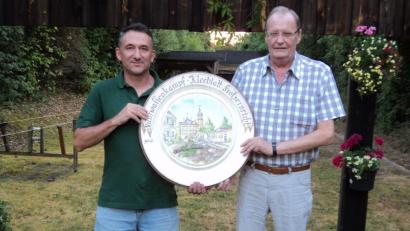 Bild: ksi
Stefan Burger (links) und Alfred Lorenz gewannen den Fünfkampf bei den "Kleeblatt"-Schützen.