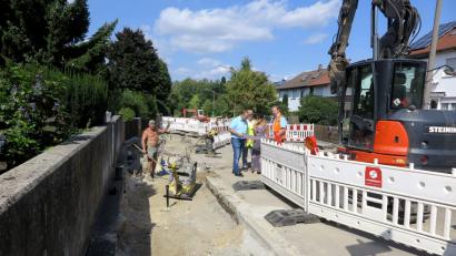 Bild: Hirsch
Auf einer Länge von 200 Metern ließ die Stadt in der Wilhelm-Busch-Straße die Trinkwasserleitungen erneuern.