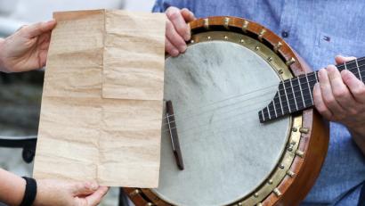 Bild: Jan Woitas/dpa
Der Brief war zusammengefaltet wie ein Ziehharmonika.