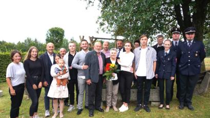 Bild: fvo
Viele Gratulanten kamen zum 80. Geburtstag von Ludwig Geitner (vorne, Mitte).