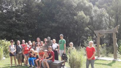 Bild: hcz
Zu Besuch im "Skulpturenpark": die Jugendlichen aus Böhmen, Mähren, der Oberpfalz und Oberfranken.
