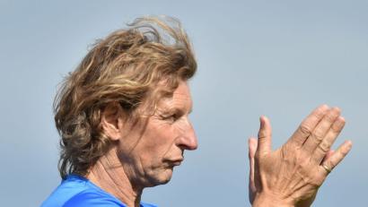 Bild: A. Schwarzmeier
Schirmitz’ Trainer Josef Dütsch schätzt die aktuell missliche Lage der SpVgg realistisch ein und motiviert seine Jungs, gegen den FC Amberg wieder zu punkten.