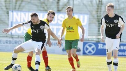 Bild: Hubert Ziegler
Was für eine Quote! Niko Becker (links) erzielte in 40 Bayernliga-Spielen für die DJK Gebenbach 35 Treffer, in der laufenden Saison hat nur Björn Schönwiesner vom TSV Großbardorf (einmal) öfter getroffen. Am Samstag gibt es im Top-Spiel der elften Bayernliga-Runde den direkten Vergleich der beiden.