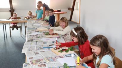 Bild: njn
Viel Spaß hatten die Kinder beim Bastelnachmittag im Kulturspeicher des Rathauses.