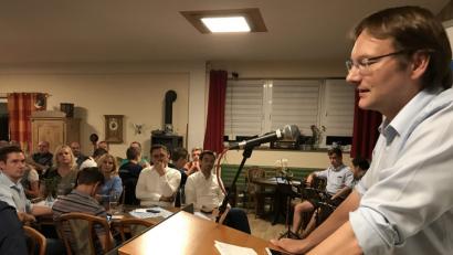 Bild: eig
JU-Wahlkampfauftakt in Waldthurn mit Landeschef Hans Reichhart.