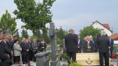 Bild: jzk
Im Familiengrab auf dem Kemnather Friedhof wurde Bruno Ponnath zur letzten Ruhe gebettet.