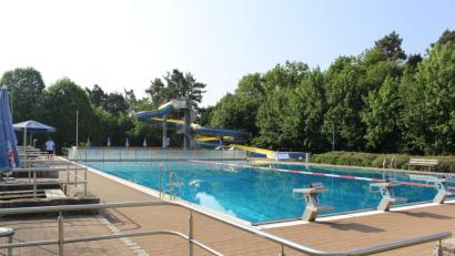 Bild: exb
Das Wackersdorfer Panoramabad geht in die Verlängerung und hat bis 16. September geöffnet.