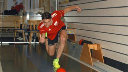 Bild: otr
Manuel Kessler präsentierte sich in einer sehr guten Frühform und holte gegen Axel Schrödter einen souveränen Sieg.