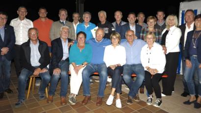 Bild: Hirsch
Die Tennisabteilung des TuS Dachelhofen ehrte die Gründungsmitglieder und langjährige Funktionäre.