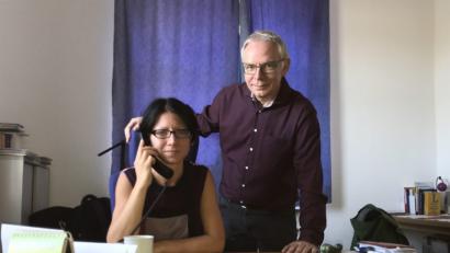 Bild: Porsche
Jederzeit ein offenes Ohr: Nadine Röckl-Wolfrum und Friedrich Dechant, Leiter der Telefonseelsorge Weiden, hoffen auf weitere Mitstreiter.