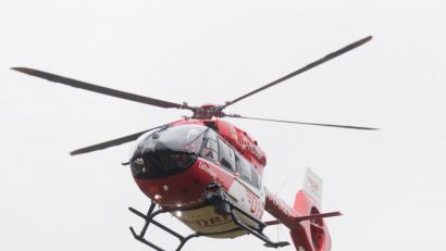 Bild: Julian Stratenschulte/dpa (Archiv)
Ein Rettungshubschrauber brachte das schwer verletzte Kind ins Unfallkrankenhaus Murnau.