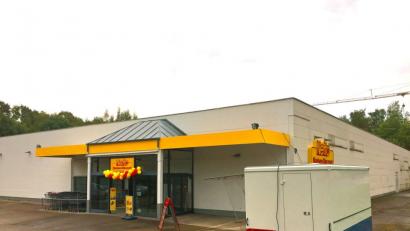 Bild: Andreas Royer
In die ehemalige Edeka-Filiale an der Sulzbacher-Straße hat sich bis zum Frühjahr 2019 wegen Umbauarbeiten am Standort Hauptstraße die Rosenberger Netto-Filiale eingemietet.