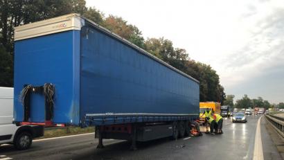 Bild: Alexander Auer
Auf der A3 bei Sinzing hat sich ein Unfall mit drei Autos und einem Lastwagen ereignet.