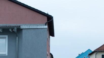 Bild: dtr
Der Dämmerschoppen am Rumpelbach namens "Brückenpfiff" hat sich von einer Schnapsidee zur liebgewonnenen Tradition entwickelt.