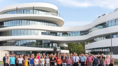 Bild: jzk
BHS Weiherhammer und das Überbetriebliche Bildungszentrum Ostbayern sind die Ziele des Lehrerkollegiums der Kemnather Realschule.