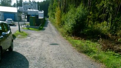 Bild: rn
Dieser Waldweg wird den Erfordernissen von Holzschwerverkehr und der Zufahrt zum Koppe-Gelände angepasst.