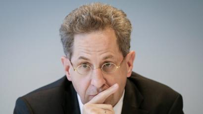 Bild: Kay Nietfeld/dpa
Mitarbeiter, die Fehler gemacht haben, nach oben wegloben? Was sagen Unternehmer zu dieser Vorgehensweise?