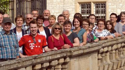 Bild: R. Kreuzer
Die Gruppe vor dem Schloss Weikersheim.