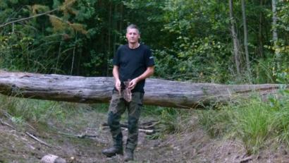 Bild: rn
Um einen Meter ging der Wasserstand im Teich des Walderlebnispfades zurück