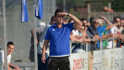 Bild: ref
Raigerings Trainer Martin Kratzer kann derzeit zufrieden sein mit dem, was er von seiner Mannschaft sieht. In den letzten fünf Spielen gab es vier Siege.