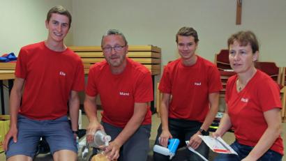 Bild: nm
Vier Helfer vor Ort stellten sich und ihre Arbeit vor. Beim Katholischen Frauenbund gab es interessante und wichtige Informationen. Bild: nm