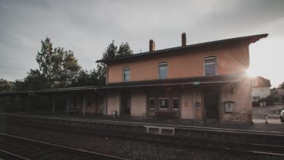 Bild: Lukas Meister
Wer kauft einen alten Bahnhof?