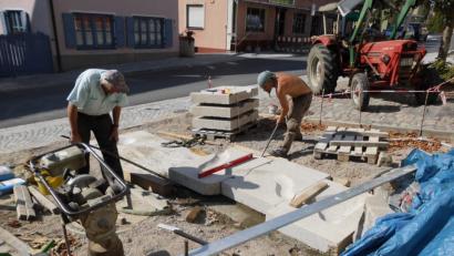 Bild: mad
Der Brunnenbau am General-Stephan-Platz schreitet voran.
