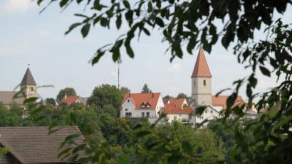 Bild: e
Das Pürschläger Tal liegt zu Fußen Ammerthals.