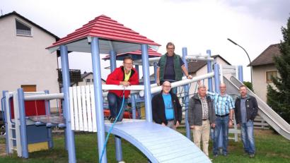 Bild: fvo
Stolz präsentiert die Siedler-Führungscrew die neue Spiellandschaft.