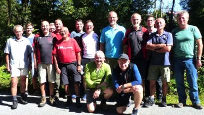 Bild: fvo
15 Wanderfreunde touren durch den Bayerischen Wald.