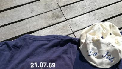 Bild: gi
Ein T-Shirt erinnert an die ganzvollen Partys „La Fête“ der Moosbacher Jugendgruppe Hamsterines. Die SpVgg Moosbach lädt zu einem Revival am 2. Oktober in die Turnhalle in Moosbach ein.