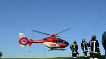 Bild: dob
Der Rettungshubschrauber Christoph 80 brachte den schwerverletzten Mann ins Klinikum nach Weiden.