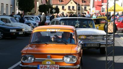 Bild: fpoz
Er gehört einfach zu jeder Oldtimer-Ausfahrt. Der legendäre NSU.