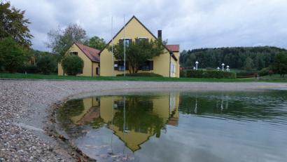 Bild: fjo
Ein aufwändiges Gutachten soll klären, ob die geplante Sanierung des Naturbadesees in der Freizeitanalge "Bäckeröd" den erhofften Nutzen bringt.