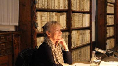 Bild: Dagmar Williamson
"Liebe und Leidenschaft weilten sehr lange zwischen dem preußischen Generalfeldmarschall und seiner Caroline", erzählt Regina Heinscheid.