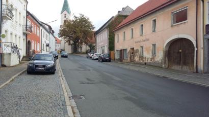 Bild: fla
Die Parkplätze im Bereich des Marktplatzes dürfen auch weiterhin ohne zeitliche Begrenzung genutzt werden.