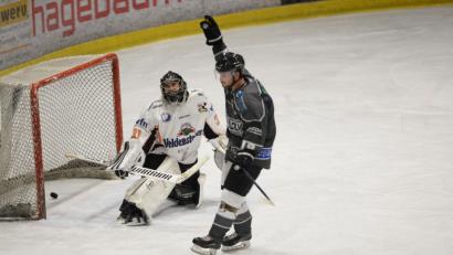 Bild: brü
Tor für Amberg, Tor von Kevin Schmitt