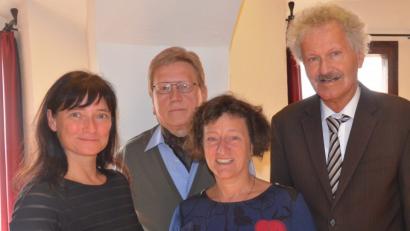 Bild: Kunz
Katrin Bräuer, Rainer Sindersberger, Silke Glück und Bernhard Schlicht (v.l.) freuen sich auf eine Partnerschaft zwischen den beiden Sportvereinen Turnerbund und ATV Frohnau.
