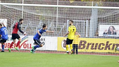 Bild: Hubert Ziegler
Am Ende des Derbys triumphieren die anderen. Beinahe symptomatisch für den aktuellen FC Amberg.