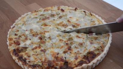 Bild: gsb
Frisch aus dem Backofen: Der Chicorée-Kuchen eignet sich als Party-Snack oder alltägliche Mahlzeit.