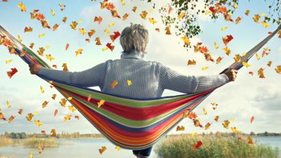 Bild: Jenny Sturm – stock.adobe.com
Gerade in unserer schnelllebigen Zeit ist es wichtig, sich auch eine Auszeit und ein bisschen Ruhe zu gönnen.