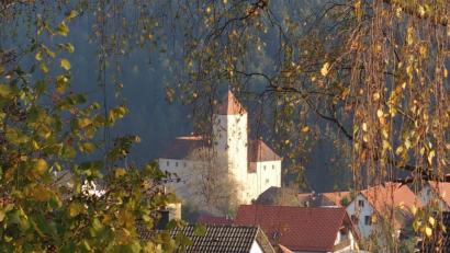 Bild: Rainer Christoph
Die Burg Trausnitz im Licht der Herbstsonne.