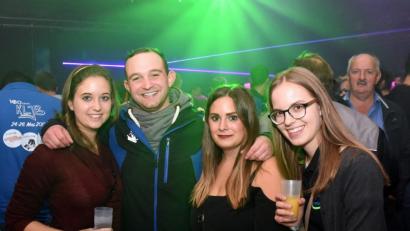 Bild: bgm
Gute Laune bei der JU-Party "Floss dreht auf".