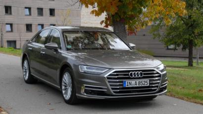 Bild: Michael Ascherl
Der A8 - wir haben den "kurzen" mit 5,18 Metern Länge getestet - ist eine imposante Erscheinung.