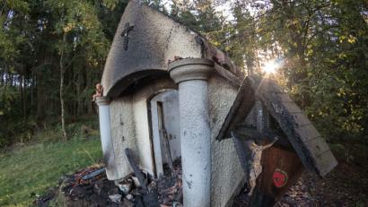 Bild: dtr
Die abgebrannte Kapelle in Griesbach.